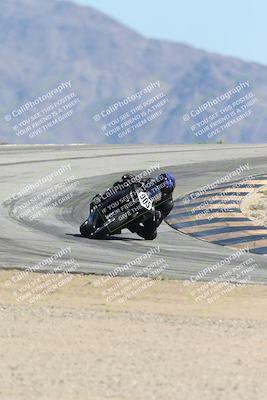 media/Oct-05-2025-CVMA (Sun) [[beeef4f201]]/Race 11-500-400(4)-350 Supersport/